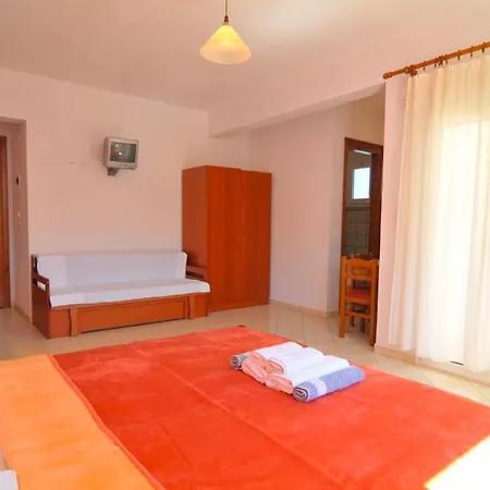 Affittacamere Room In Studio - Hotel Georgia - Beautiful Hotel In Golden Beach In Thassos Island *