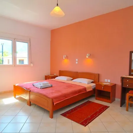 Gasthuis Room In Studio - Hotel Georgia - Beautiful Hotel In Golden Beach In Thassos Island